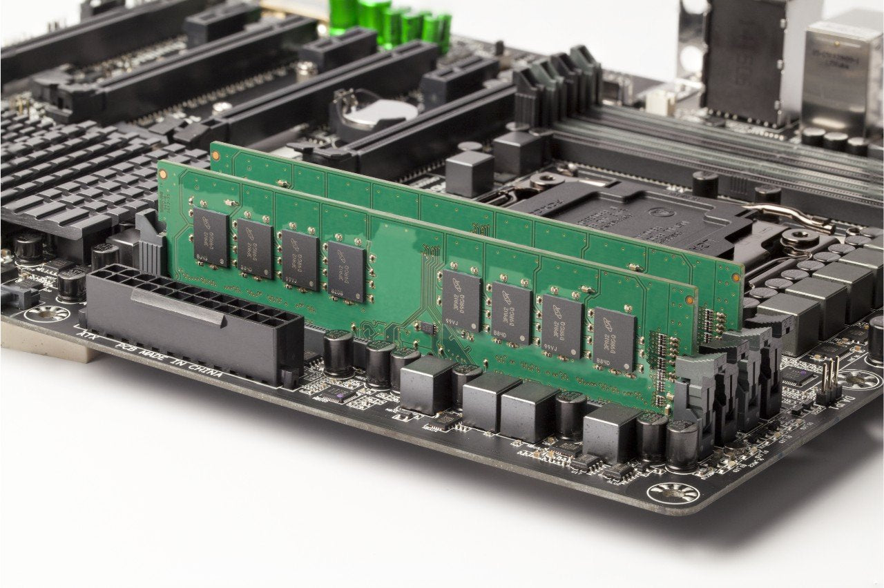 Crucial DDR4 3200Mhz 1.2v CL22 Unbuffered Ram Memory Desktop / Laptop Faster Performance Crucial DDR4 3200Mhz 1.2v CL22 Unbuffered Ram Memory Desktop / Laptop Faster Performance